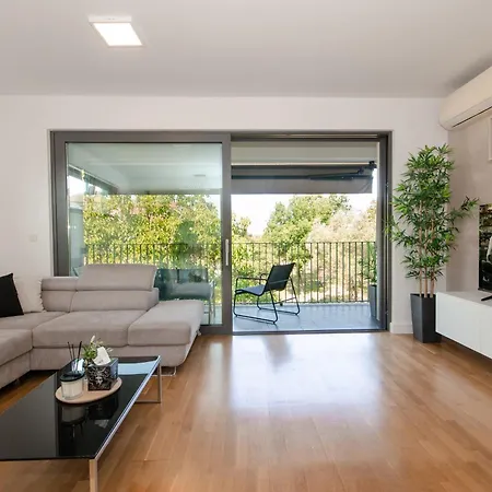 Green View Apartment Rovinj Exterior photo