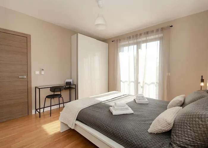 Green View Apartment